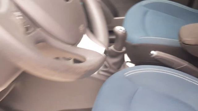 RENAULT Captur 0.9 TCe 12v 90 CV S&S Energy R-Link смотреть онлайн