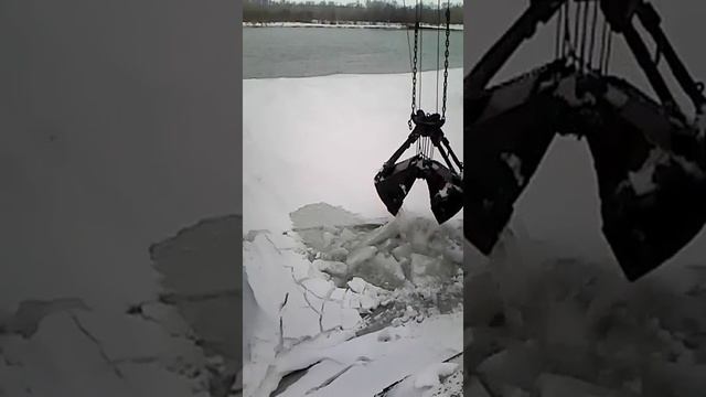 Очистка БТМ от льда смотреть онлайн