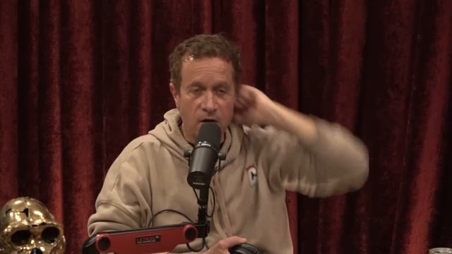 Pauly Shore on Being Neighbors with Nicolas Cage смотреть онлайн