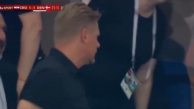 Amazing saves by Kasper Schmeichel смотреть онлайн