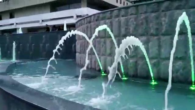 Фонтаны.Pounds.Фонтани.Çeşmeler.#Fontan,#Фонтан,#красотаводы,#фонтаны,#звукводы,#Fountain, смотреть онлайн