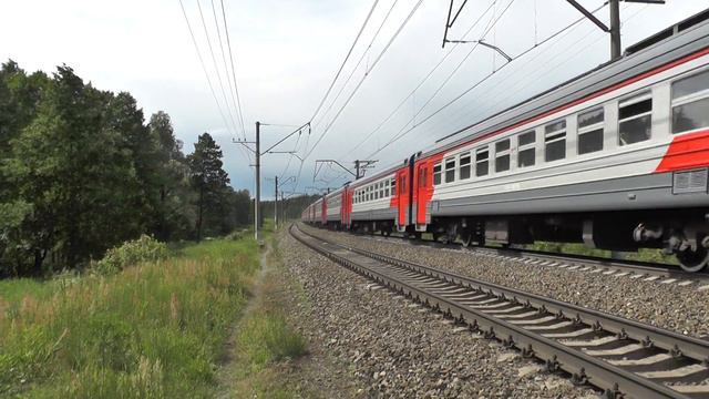 Электропоезд ЭД4М-0063 перегон Гжель - Овражки смотреть онлайн