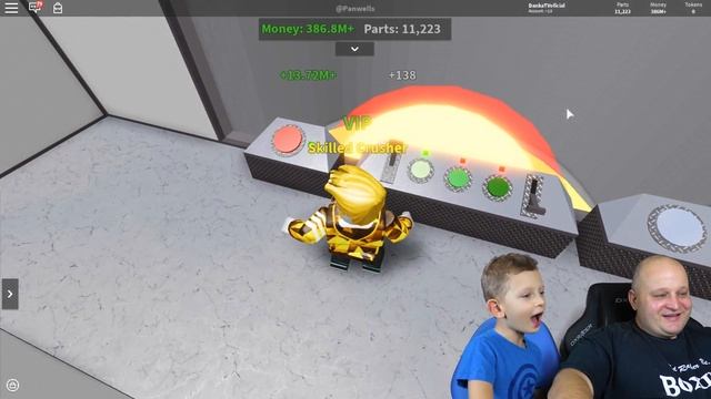 ЛОМАЕМ АВТОБУСЫ, ФУРЫ И ГОНОЧНЫЕ МАШИНЫ в Roblox Car Crushers 2! смотреть онлайн