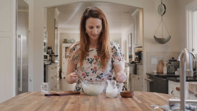 Cheese Foam Cold Brew Topping смотреть онлайн