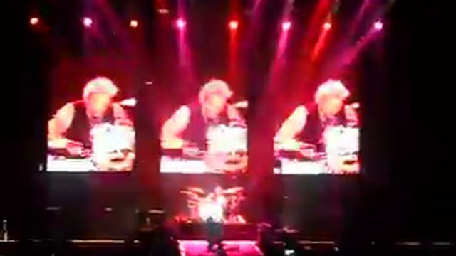 Bateria de Joey Kramer смотреть онлайн