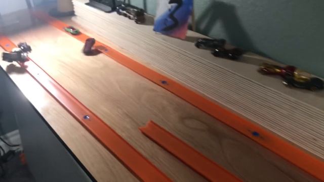 HOT WHEELS AVENGERS: INFINITY WAR BATTLE FOR THE INFINITY STONES | JonRacer3 смотреть онлайн