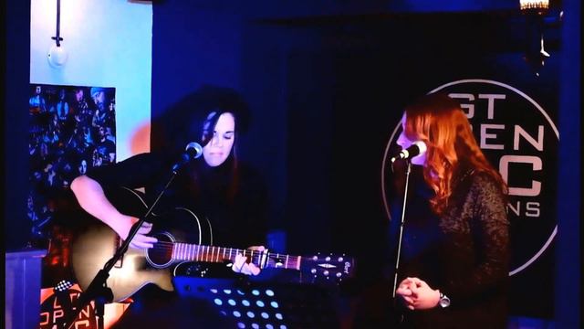 One Way or Another - Blondie Cover смотреть онлайн