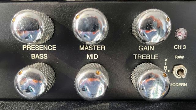 Tom Delonge Guitar Tone - Blink 182 смотреть онлайн