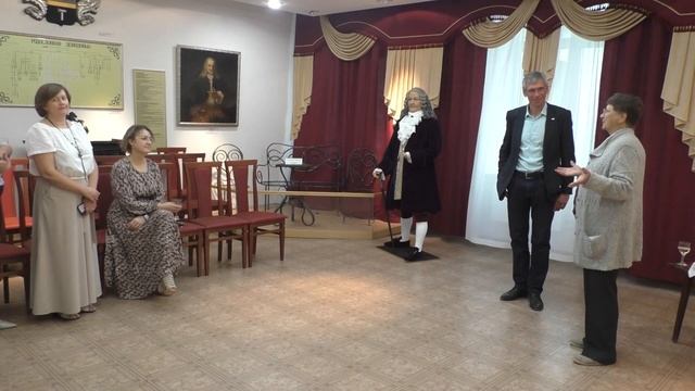 Демидов в центре «Демидов-центра». Музей в Ревде получил особый подарок на День рождения