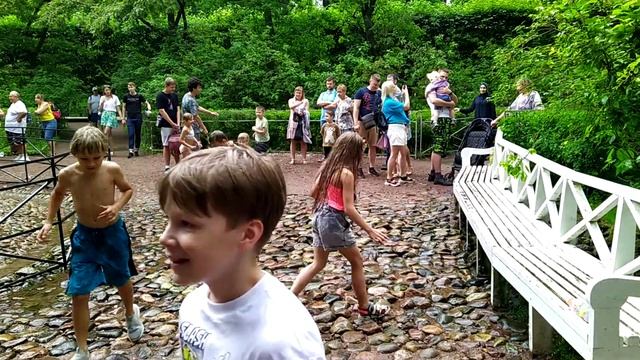 Фонтан "Шутиха". Петергоф. смотреть онлайн