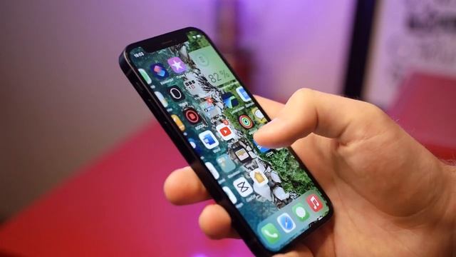 Стоит ли покупать IPhone 12 Mini?