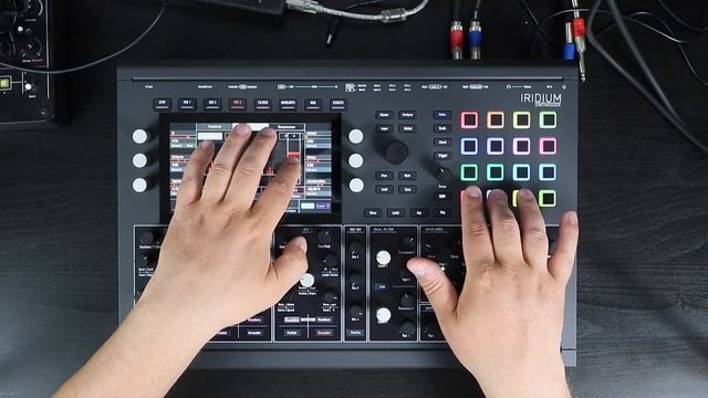 Waldorf Iridium - обзор возможностей (подходит и к Waldorf Quantum)