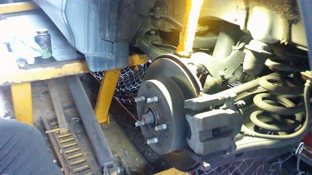 How to replace back brakes | 2017 Toyota Rav4 смотреть онлайн