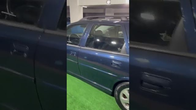 Opel Vectra Carrinha 1.6 Gasolina de 01/2002 смотреть онлайн