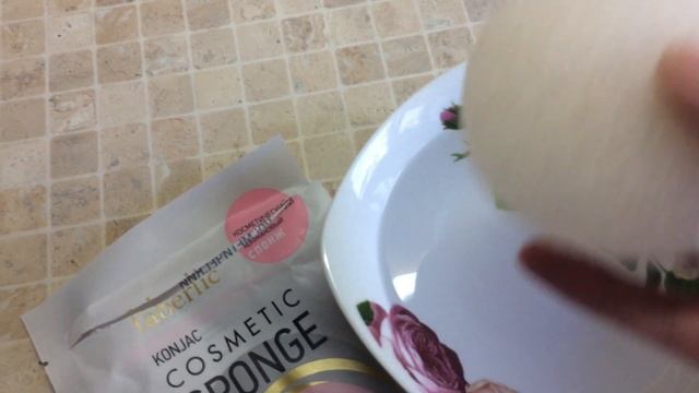 КОНЖАКОВЫЙ СПОНЖ/ОТЗЫВЫ НА КОНЖАКОВЫЙ СПОНЖ/СПОНЖ ОТ ФАБЕРЛИК смотреть онлайн
