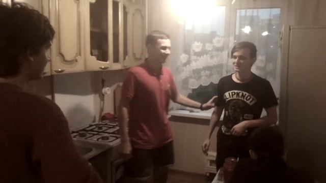 Домашний артхаус: Маму люби смотреть онлайн