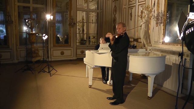 Н. Паганини "Кантабиле". Александр ЧЕРНОВ. смотреть онлайн