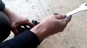 Прокручивается рулевой наконечник. Как открутить