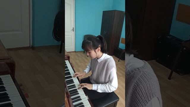 Идрисова Дильназ. Общее фортепиано. А. Гречанинов "В разлуке" смотреть онлайн