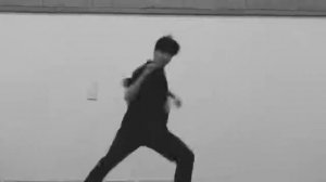 Безумно крутой танец BTS/ Чонгук/Хосок/Чимин???