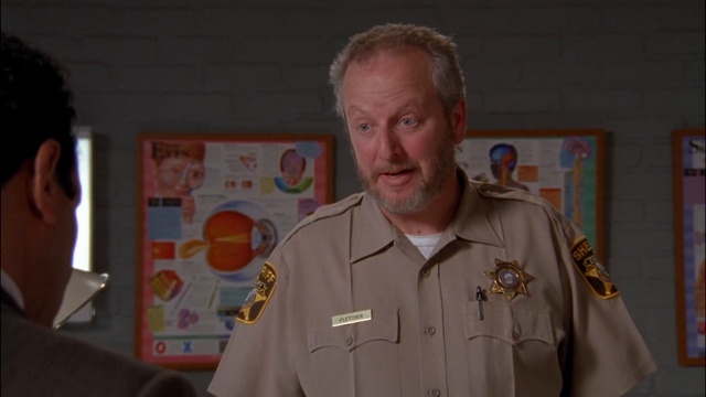 08x03_Monk_telephone_maison_