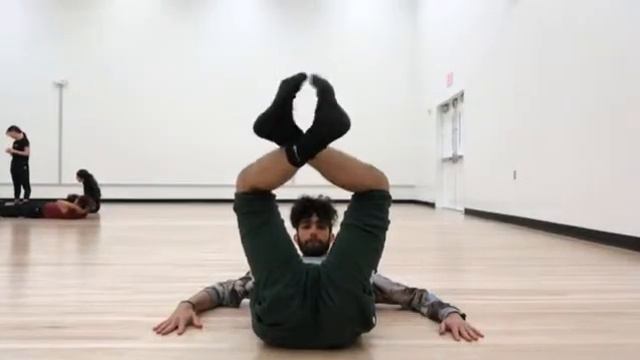 VOGUE FEM DANCE TUTORIAL LEGS #4 - Compound Movement and Toe Tuts смотреть онлайн