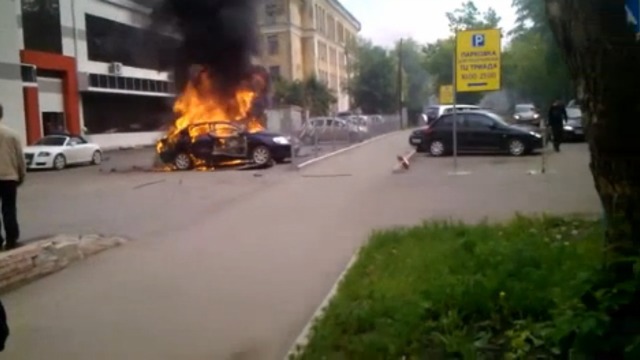 Взрыв автомобиля смотреть онлайн
