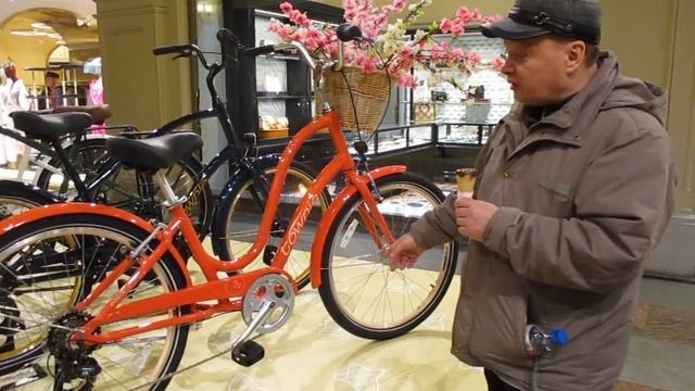 Американские велосипеды Электра в ГУМе. American Elektra bicycles in GUM. смотреть онлайн