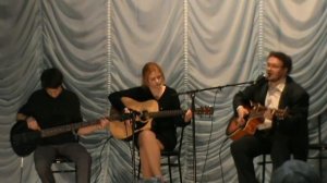 Трио Счастье есть Тихо дремлет сад заброшенный