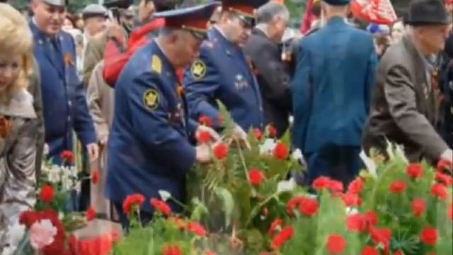 С Днем Великой Победы! смотреть онлайн