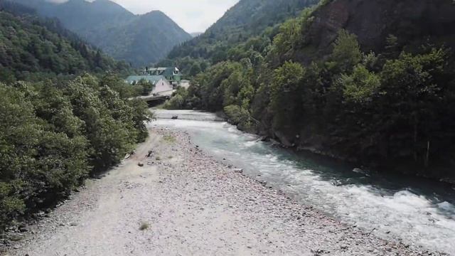 Дорога на Пхия. Аэросъемка. кислые источники 2020 смотреть онлайн