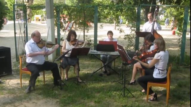 Ансамбль «Барокко» у Пушкинского дуба Камышин смотреть онлайн