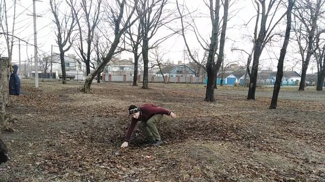 КАК НАУЧИТЬСЯ САЛЬТО НАЗАД НА УЛИЦЕ ЗА 5 МИНУТ ! смотреть онлайн