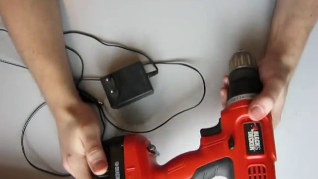 Шуруповурт Black&Decker EPC12CA смотреть онлайн