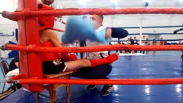 ФИНАЛ ВЕС 45кг По тайский бокс Чемпионат Сочи смотреть онлайн
