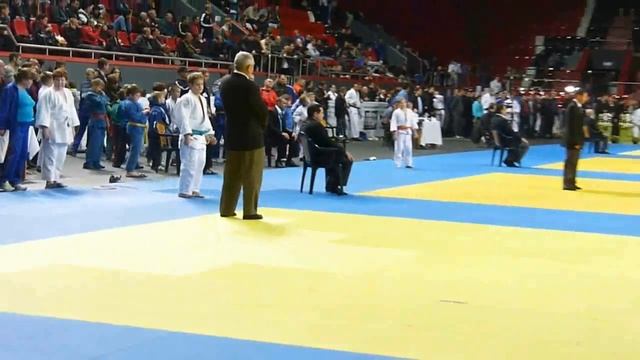 Богданов Владимир дзюдо (нарезка) "Детская лига" 2011 смотреть онлайн
