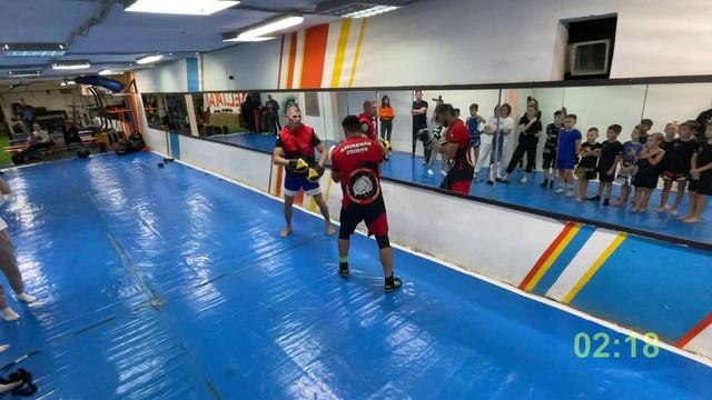 Белый Барс - Тайский Бокс - Набережные Челны - Мастер-класс от Амирхана Доктора Зоидова? смотреть онлайн