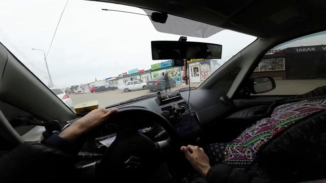 Из-за сильного ветра у нас оторвало крышу на даче/Поездка на дачу смотреть онлайн