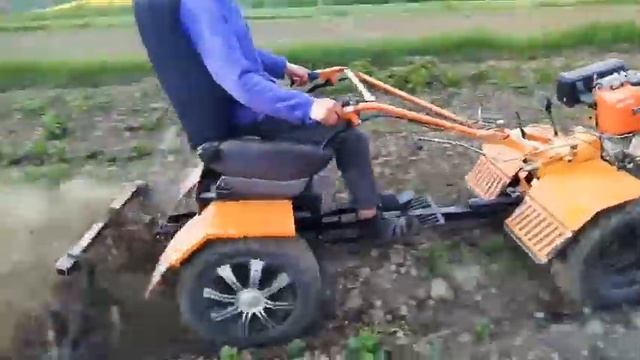 Рихлення картоплі мотоблоком Кентавр смотреть онлайн