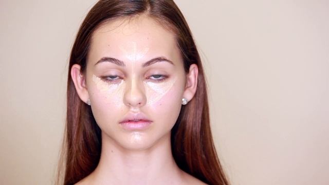 Mineral Illuminating Highlight Pen смотреть онлайн