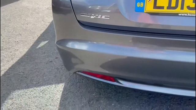 Honda Civic 2.2 i-DTEC ES 5dr смотреть онлайн