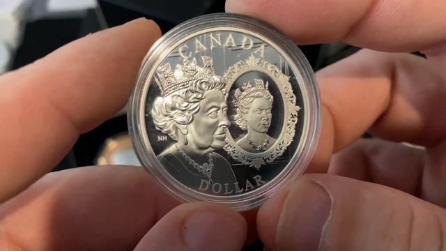 Special edition proof silver dollar- platinum jubilee of her majesty Queen Elizabeth 11 смотреть онлайн