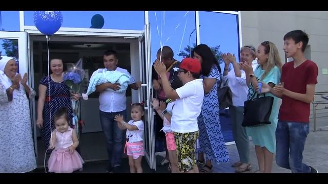 Выписка из роддома Арлан смотреть онлайн