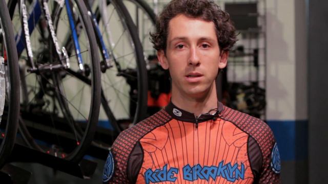 How to Warm Up for a Bike Race | Road Cycling смотреть онлайн