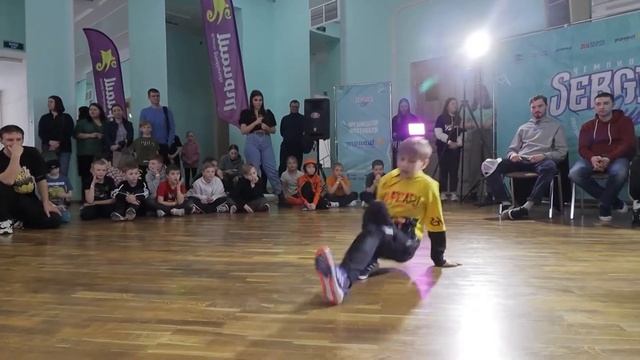 БАТЛ SERGIEV CUP 2022 - BREAK DANCE KIDS 2 смотреть онлайн