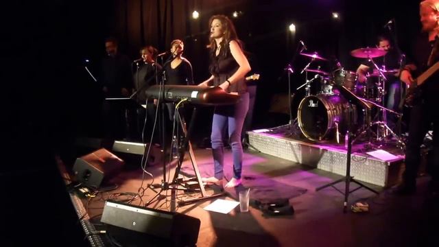 Nashville Flipside Presents "Drenched In Soul" with Kira Small (2) смотреть онлайн