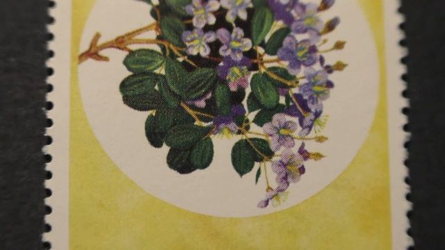 Postage stamp. Grenada. Grenadines. LIGNUM VITAE. Guaiacum officinale. Price 1/2 cents. смотреть онлайн