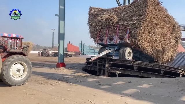 Fiat 640 | Hydraulic Unloading System Of Sugarcane Load Trailer смотреть онлайн
