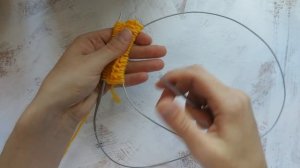 КАК ВЯЗАТЬ ШАПКУ НА СПИЦАХ С ДЛИННОЙ ЛЕСКОЙ/КАК СОЕДИНИТЬ ПЕТЛИ В КРУГ ПРИ ВЯЗАНИИ РЕЗИНКИ меджиклу