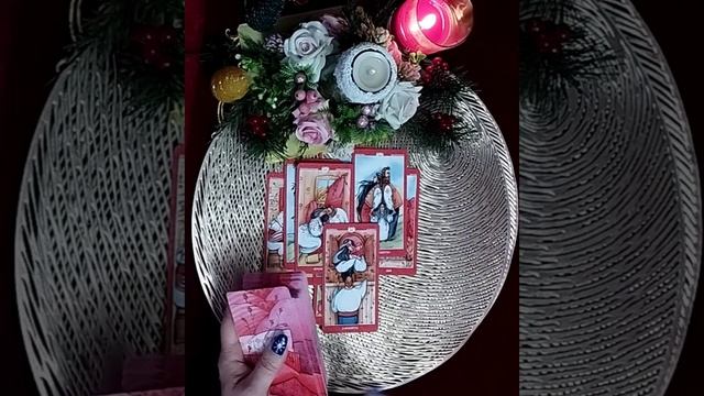 КАКИЕ СЮРПРИЗЫ И ПРИЯТНЫЕ НЕОЖИДАННОСТИ МЕНЯ ЖДУТ! ❓❓??СВЯТОЧНЫЕ ГАДАНИЯ #тарогаданиеналюбовь смотреть онлайн
